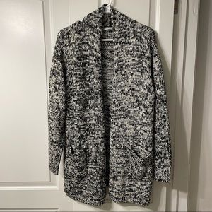 Sweet Rain Black & Ivory Marled Long Cardigan Sweater with pockets. Size Medium